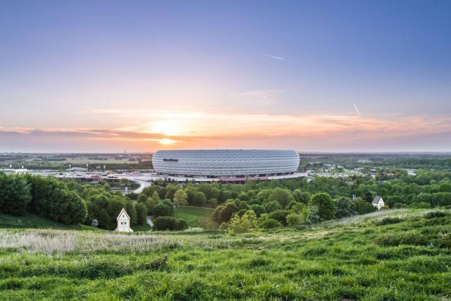 约基奇30+14+11掘金克尼克斯 独行侠大胜爵士